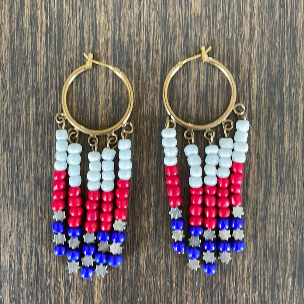 HAND CRAFTED Hoop Earrings Goldtone Red White Blue  Silver Plated Stars